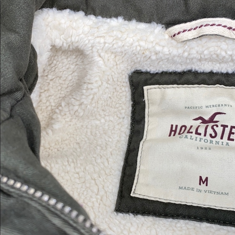 BRAND NEW: Women’s Hollister Jacket - Picture 9 of 11